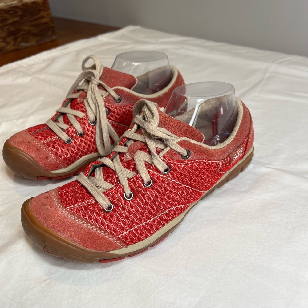 Keen Mercer ll CNX red trekker hiking walking running lace up shoes size 9